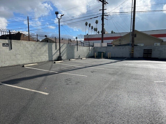 More Photos Of 558-568 N Towne Ave, Pomona Medical For Lease