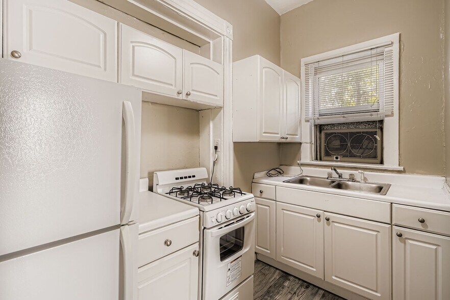 More Photos Of 1230 Washington St, Denver Apartments For Sale