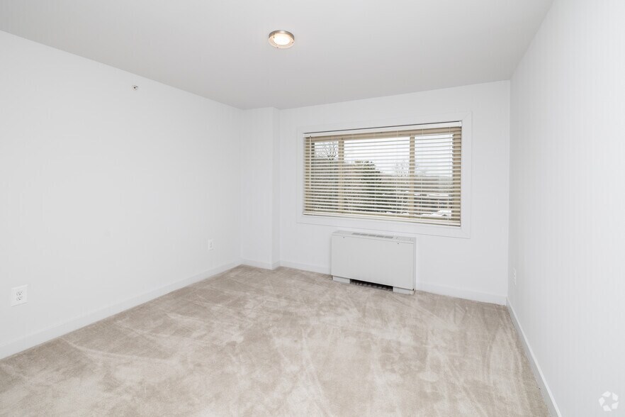 More Photos Of 8415 Bellona Ln, Towson Apartments For Lease