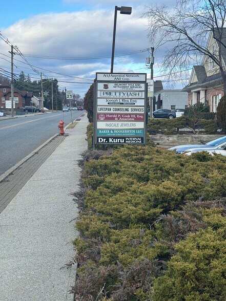 More Photos Of 886 Belmont Ave, North Haledon Storefront Retail Office For Lease