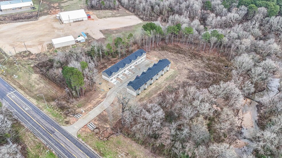 More Photos Of 8133 W 7th St, Texarkana Apartments For Sale