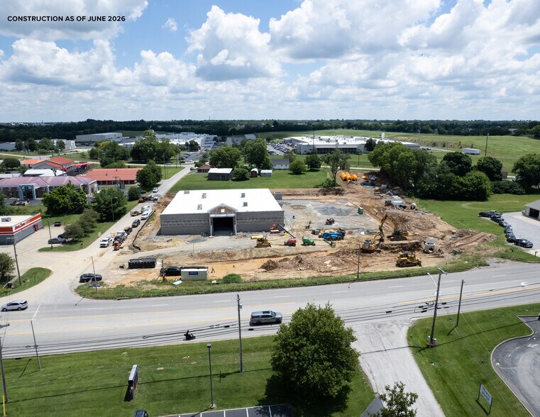 More Photos Of 905 N College St, Harrodsburg Freestanding For Sale