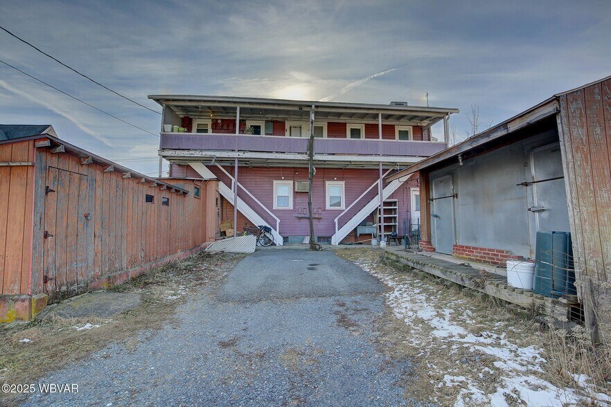 More Photos Of 32 W Southern Ave, Williamsport General Retail For Sale