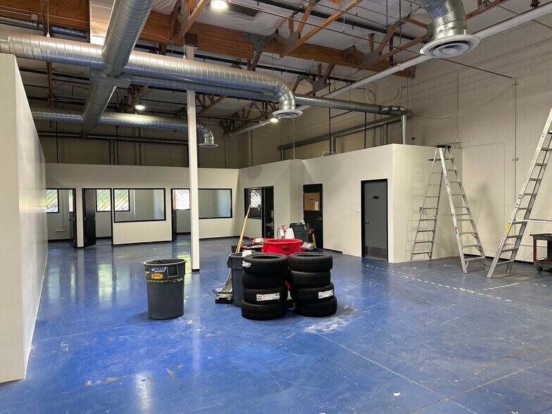 More Photos Of 1429 W Scott Ave, Gilbert Warehouse For Lease
