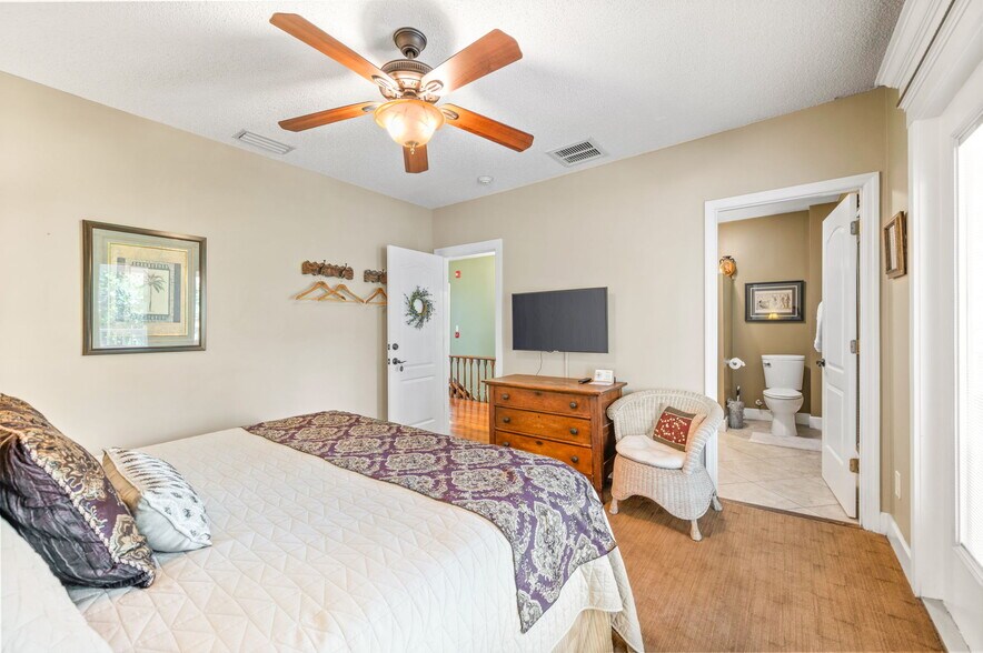 More Photos Of 89 Cedar St, Saint Augustine Hotel For Sale