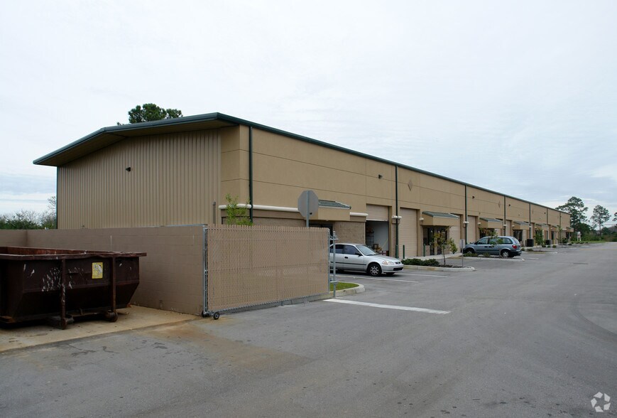 More Photos Of 7480 Narcoossee Rd, Orlando Flex For Lease