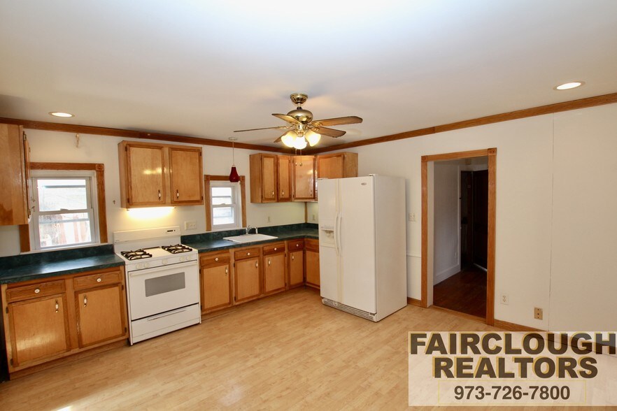 More Photos Of 23 Main St, Ogdensburg Apartments For Sale