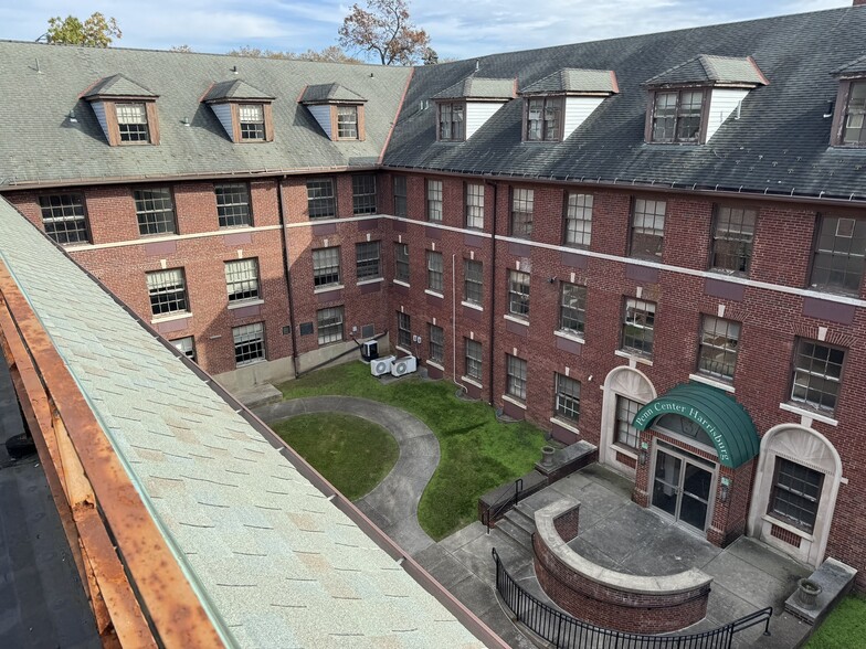 More Photos Of 2601 N 3rd St, Harrisburg Unknown For Lease