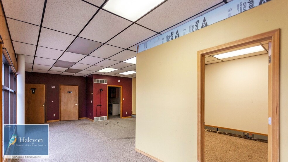 More Photos Of 401 W Broadway St, Missoula Freestanding For Lease