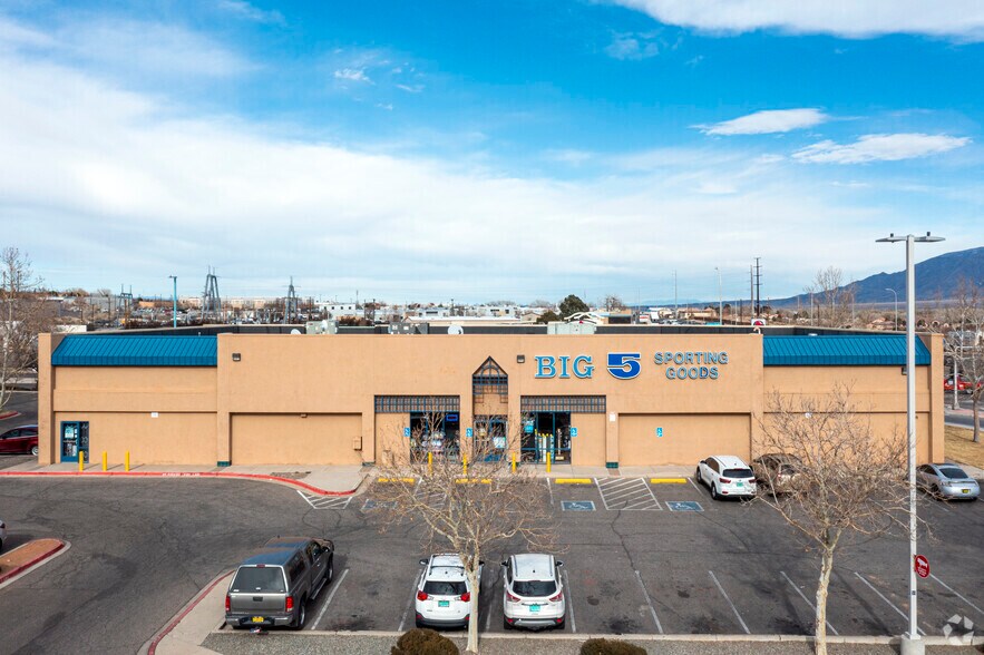 More Photos Of 9301 Coors Blvd NW, Albuquerque Unknown For Lease