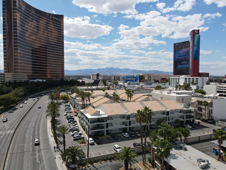 More Photos Of 344 E Desert Inn Rd, Las Vegas Apartments For Lease