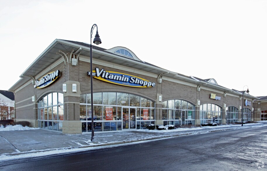 Primary Photo Of 2415-2445 75th St, Darien Unknown For Lease