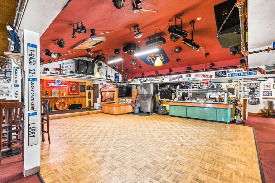 More Photos Of 270 Onset Ave, East Wareham Restaurant For Sale