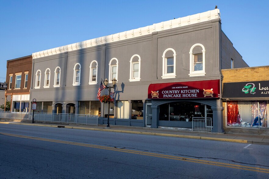 More Photos Of 118-120 N Main St, Hebron General Retail For Sale