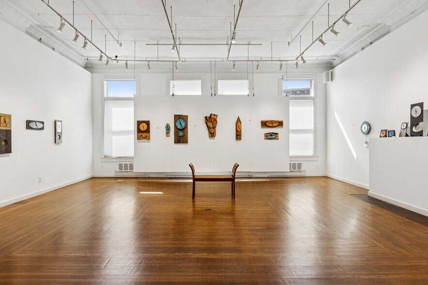 More Photos Of 162 Main St, Beacon Storefront Retail Residential For Sale