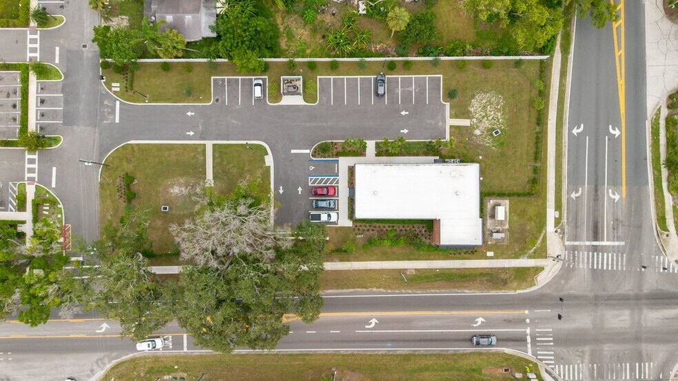 More Photos Of 311 N Cumberland Ave, Ocoee Office For Sale