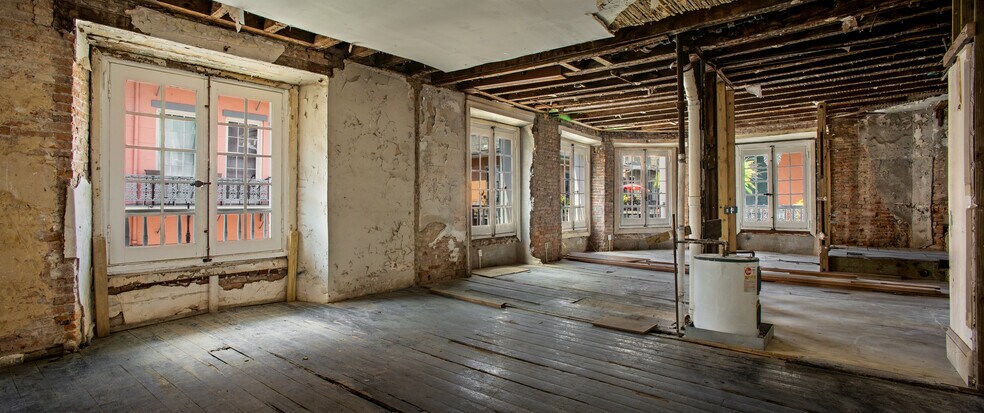 More Photos Of 636 Royal St, New Orleans Storefront For Lease