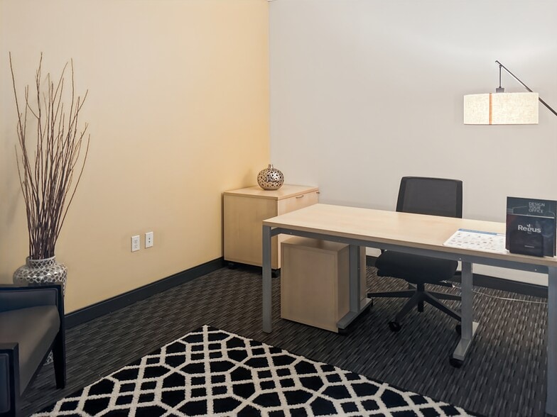 More Photos Of 1455 NW Leary Way, Seattle Coworking Space