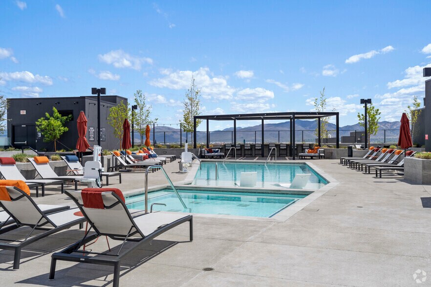 More Photos Of 2060 Experience Ave, Reno Apartments For Lease