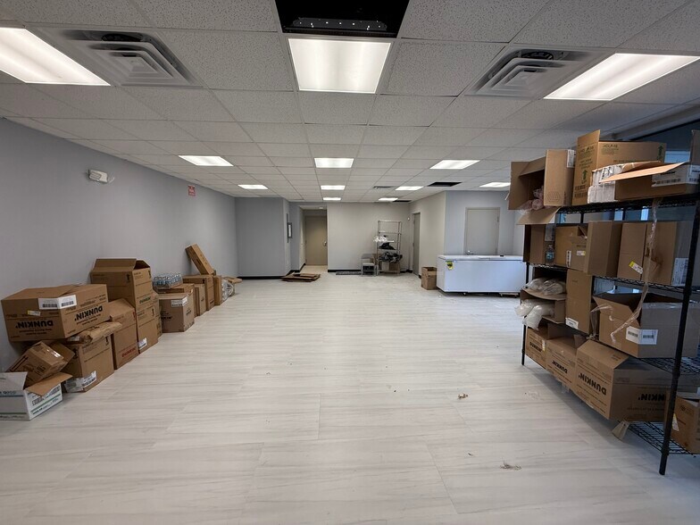 More Photos Of 1750 N Federal Hwy, Pompano Beach Office For Lease
