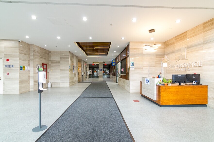 More Photos Of 136-33 37th Ave, Flushing Medical For Sale