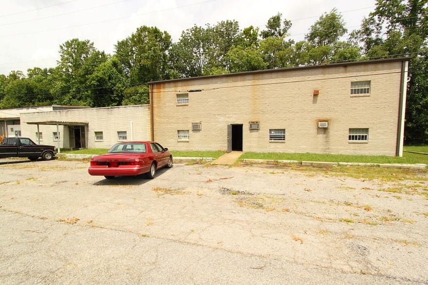 More Photos Of 4030 Seaguard Ave, Portsmouth Warehouse For Lease