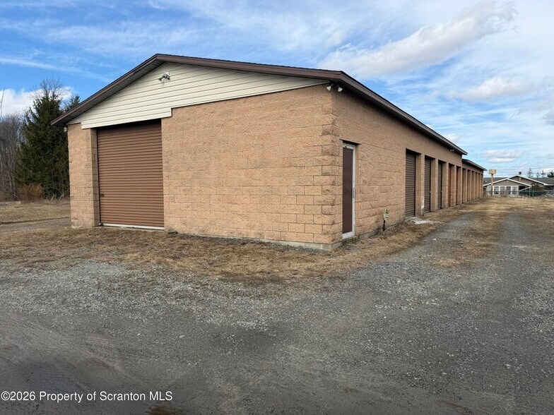 More Photos Of 25 Dennis Rd, Scott Township Self Storage For Sale
