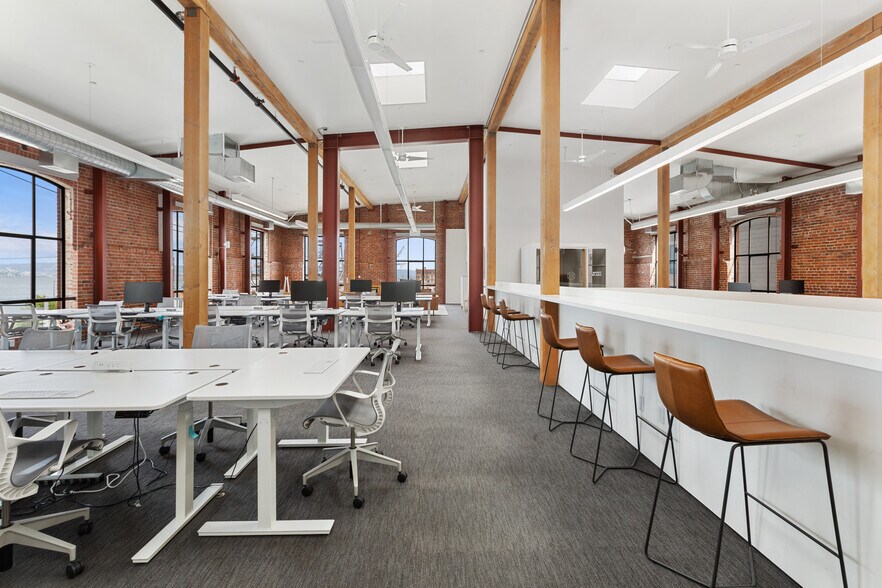 More Photos Of 555 19th St, San Francisco Loft Creative Space For Lease