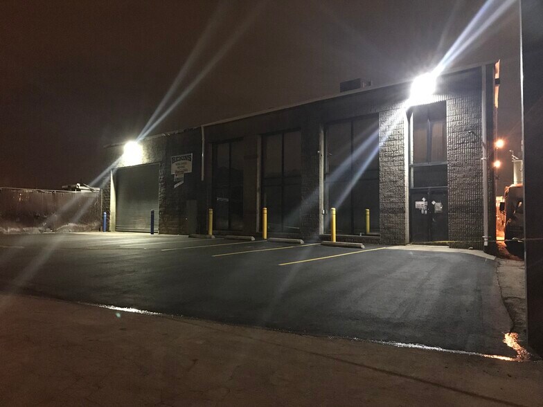 Primary Photo Of 436 Spencer St, Staten Island Warehouse For Sale
