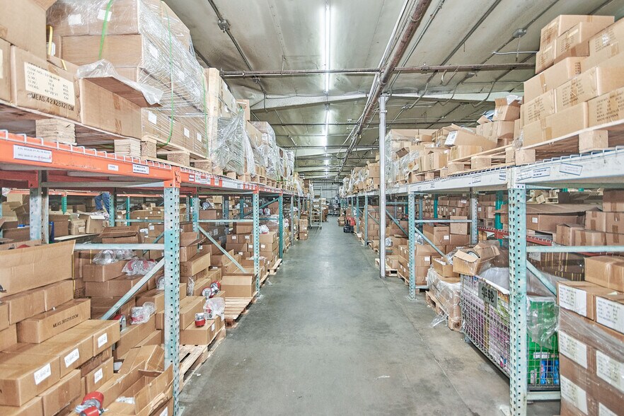More Photos Of 536 N Vincent Ave, Covina Warehouse For Sale