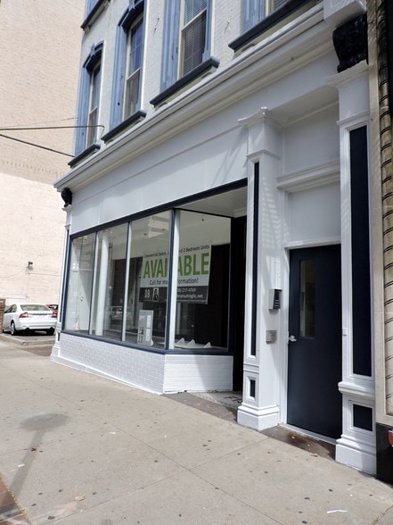 More Photos Of 814-816 Main St, Cincinnati Medical For Lease