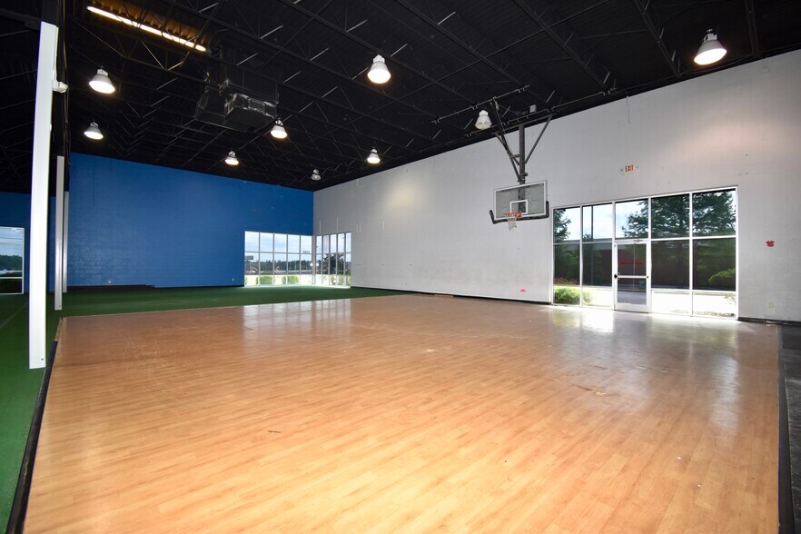 More Photos Of 1721-1751 Vann Dr, Jackson Unknown For Lease