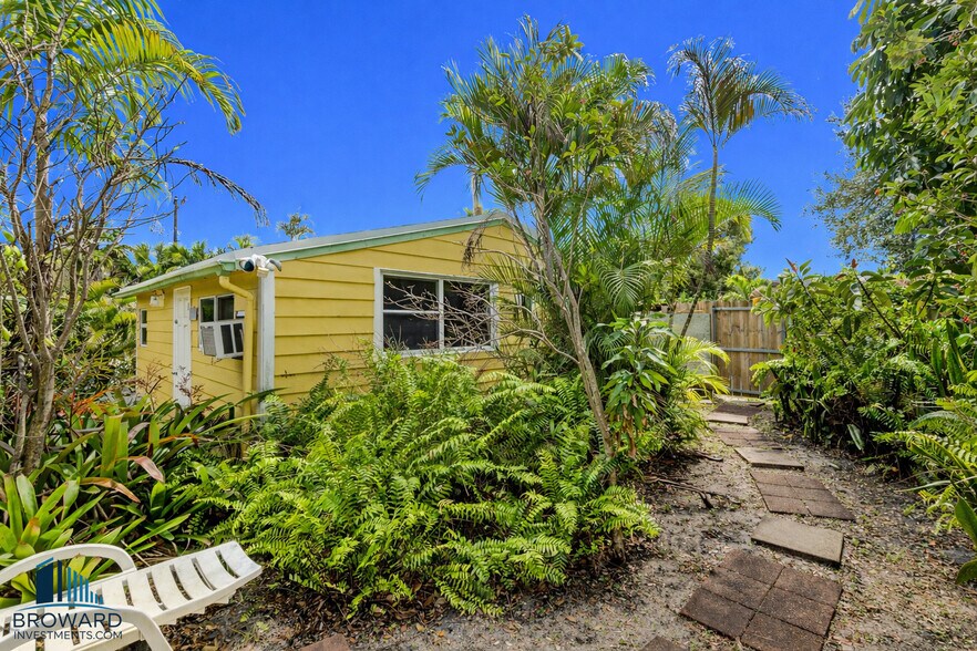 More Photos Of 255 SW 15th St, Dania Beach Apartments For Sale