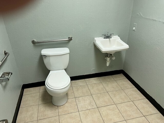 More Photos Of 2301 E Central Texas Expressway, Killeen Storefront For Lease