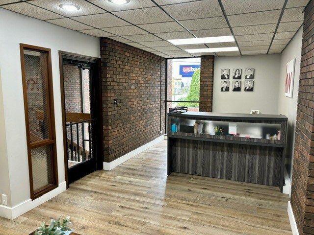 More Photos Of 1701 Washington St, Manitowoc Medical For Sale
