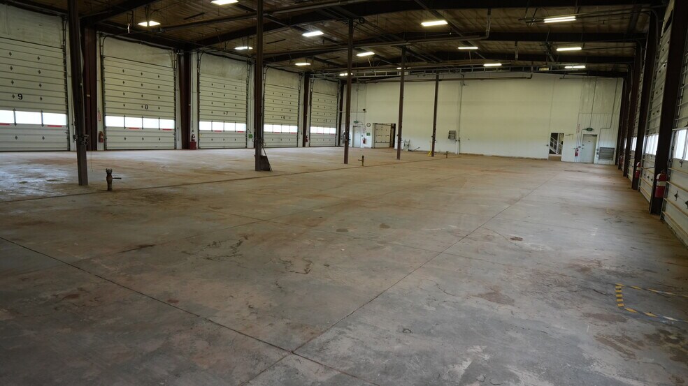 More Photos Of 10468 1st St SW, Killdeer Service For Lease