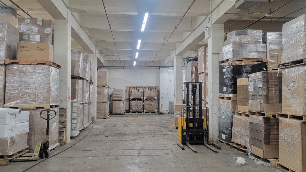 More Photos Of 300 Liberty Ave, Brooklyn Warehouse For Lease