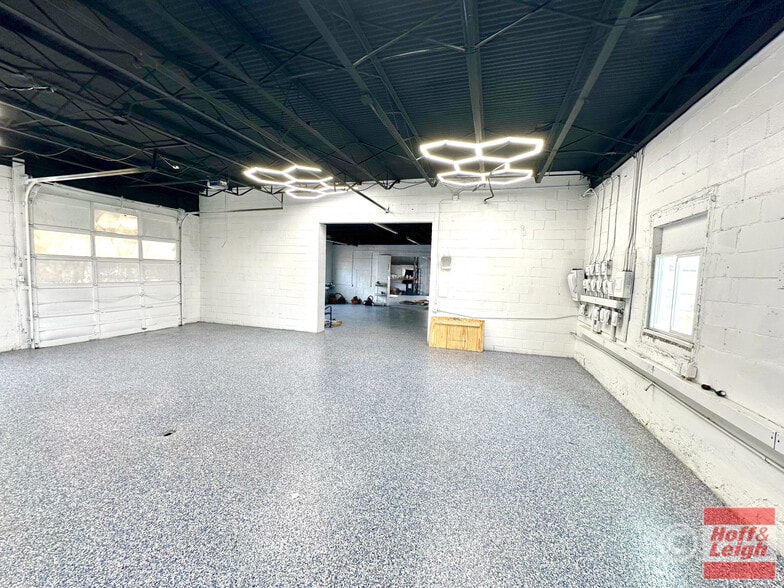 More Photos Of 817 E Tallmadge Ave, Akron Warehouse For Sale
