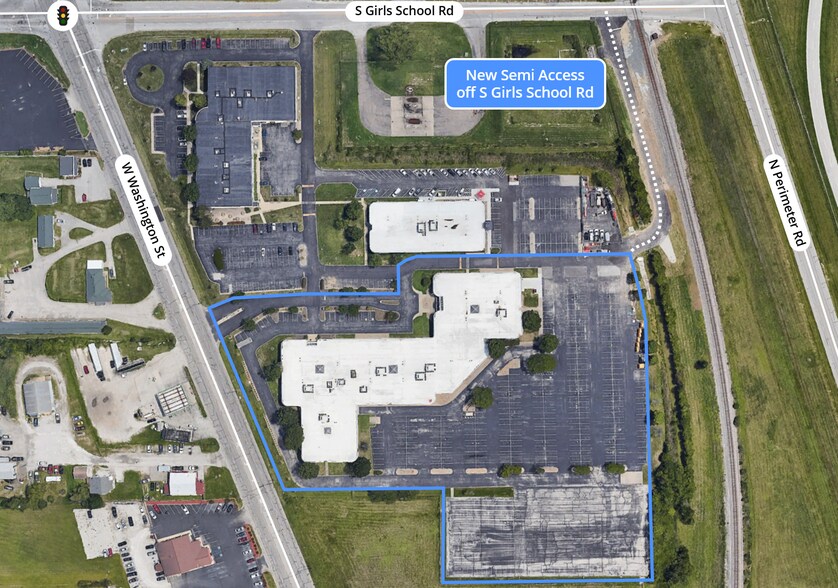 More Photos Of 7337 W Washington St, Indianapolis Light Distribution For Sale