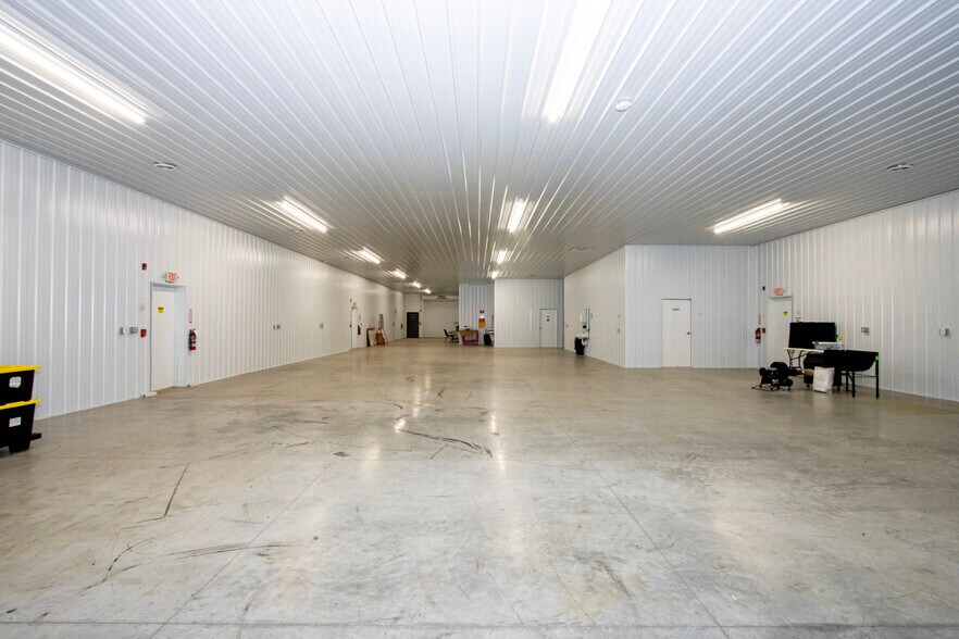 More Photos Of 7706B Congress Rd, West Salem Food Processing For Lease