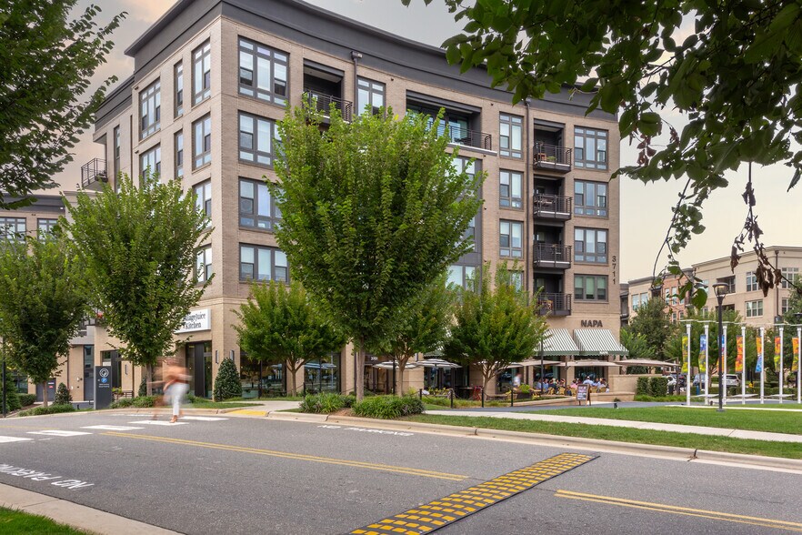 More Photos Of 3700 Glenwood Ave, Raleigh Unknown For Lease