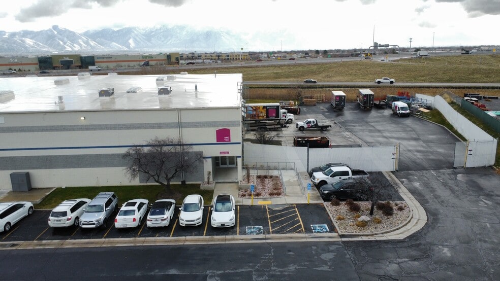 More Photos Of 1855 S Fremont Dr, Salt Lake City Warehouse For Lease