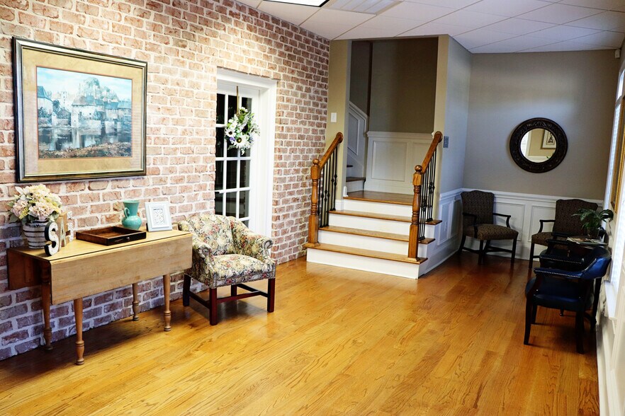 More Photos Of 2500 Northside Crossing, Macon-Bibb Office For Lease