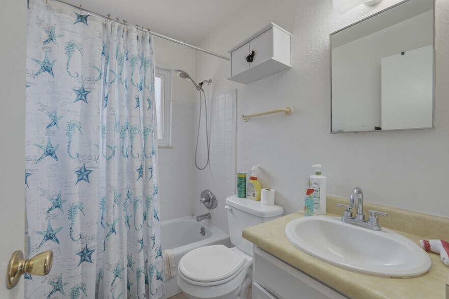 More Photos Of 1447 Nokomis Dr, Colorado Springs Apartments For Sale