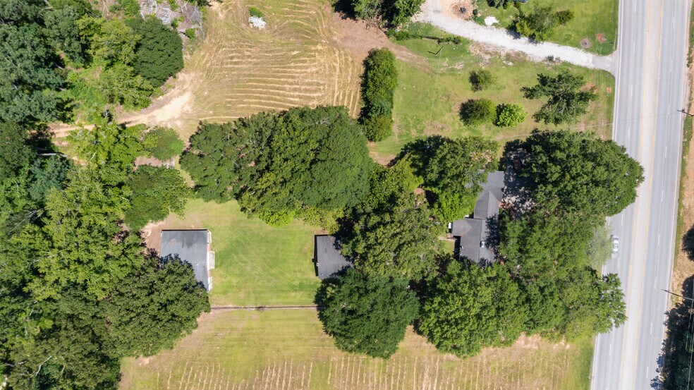 More Photos Of 23425 US Highway 76, Clinton Land For Sale