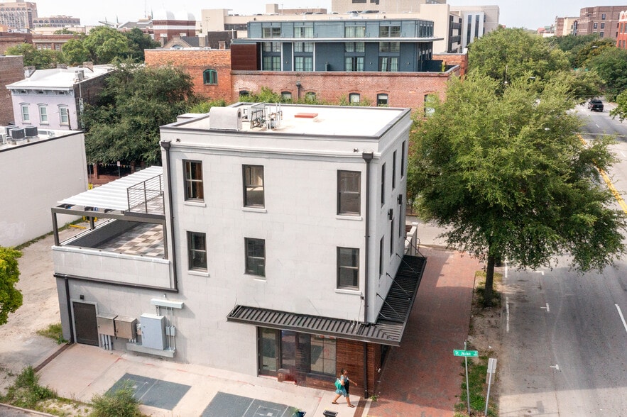 More Photos Of 30-32 Martin Luther King Jr Blvd, Savannah Restaurant For Lease