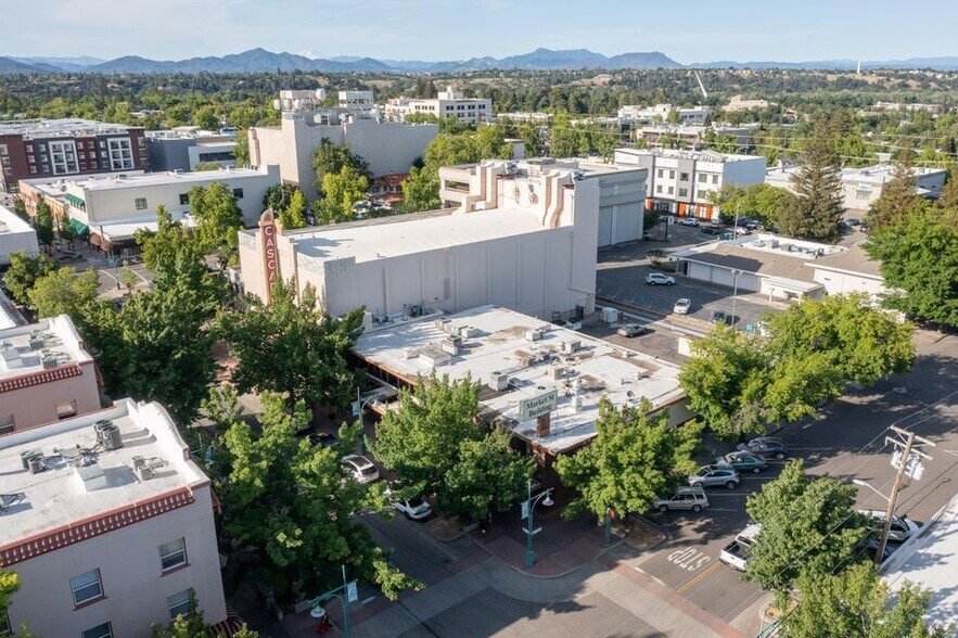 More Photos Of 1767 Market St, Redding Loft Creative Space For Lease