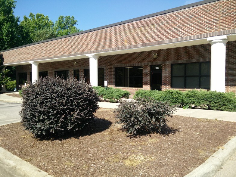 More Photos Of 501-511 James Jackson Ave, Cary Research And Development For Lease