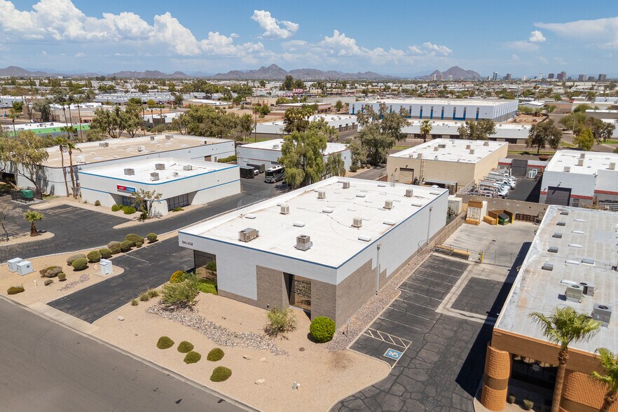 More Photos Of 2643 N 37th Dr, Phoenix Manufacturing For Sale