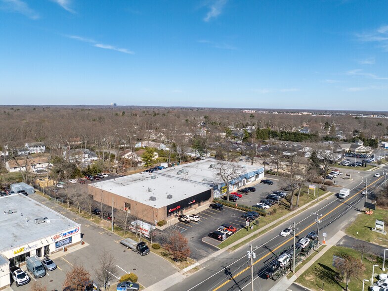 More Photos Of 797-801 Middle Country Rd, Saint James Storefront For Sale